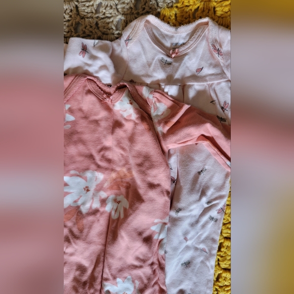 Carter's Gown Set - Picture 2 of 2